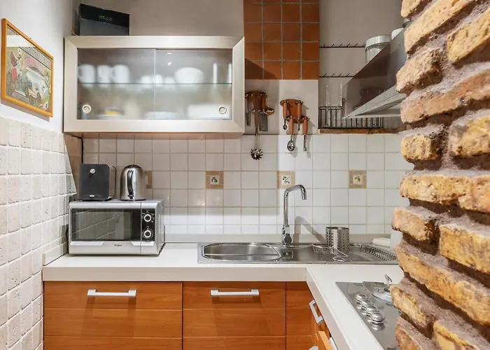 Guesthost - Heart Of Trastevere Flat Appartamento