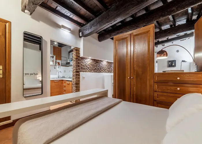 Appartamento Guesthost - Heart Of Trastevere Flat *