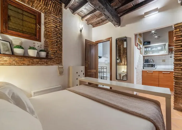 Guesthost - Heart Of Trastevere Flat * Roma